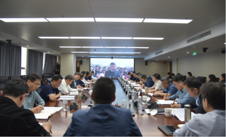 陜鋼集團召開黨委理論學(xué)習中心組（擴大）學(xué)習會議