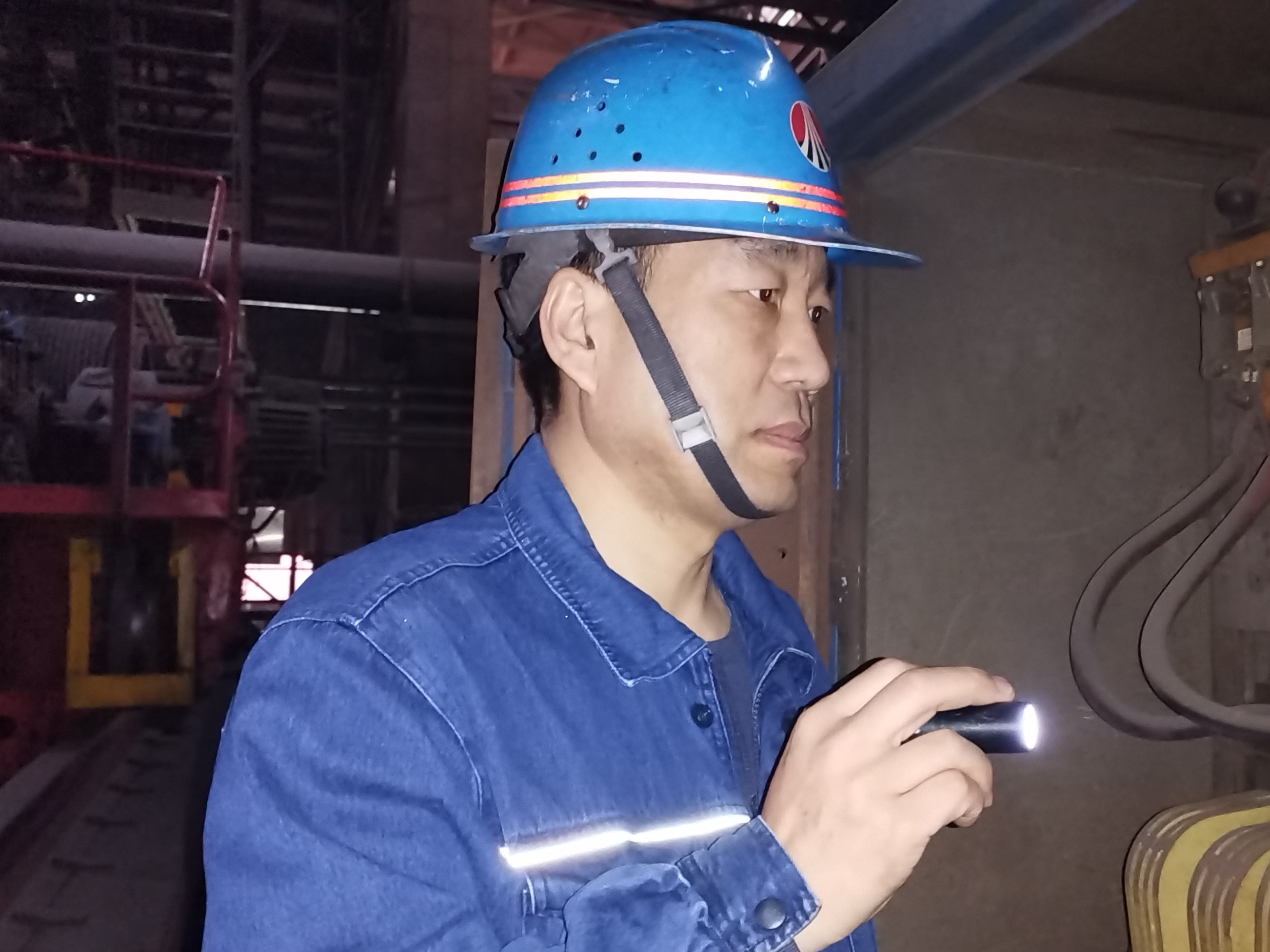 鏡頭鎖定！沉浸式“體驗”檢修現(xiàn)場