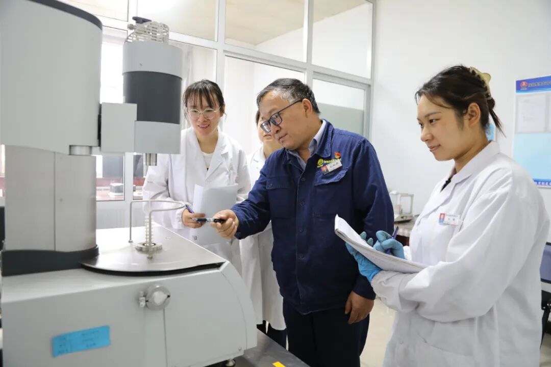 質(zhì)量賦能新質(zhì)生產(chǎn)力！龍鋼公司再獲省級殊榮